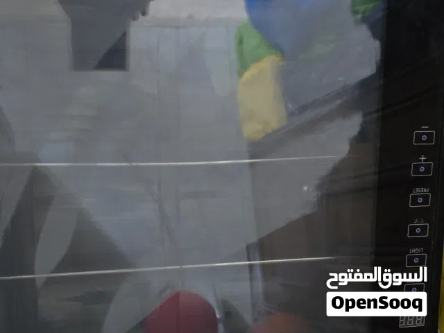حافظة براد تعليك