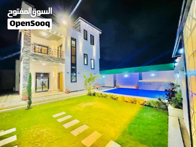 فيلا فاخرة للايجار اليومي بالإسكندرية
