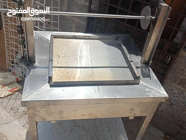 اغراض مشاوي وشاورما محل