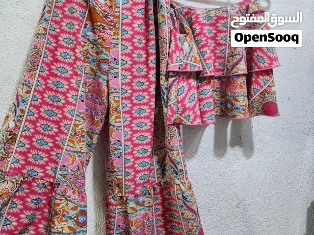 ملابس باله نظيفه جدا