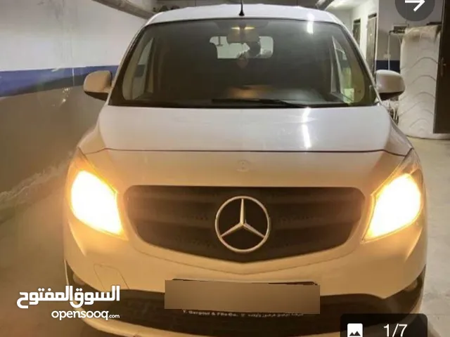 مرسيدس فان سيتان بحالة ممتازة 2014