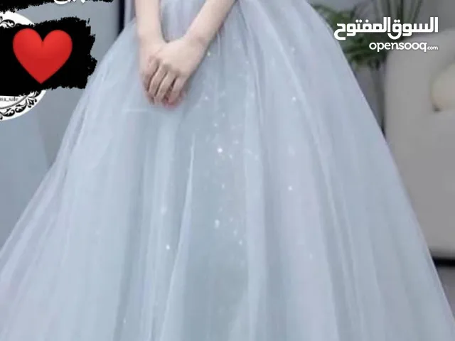 فستان سندريلا فد شي يجنن يلبس وزن 40.50