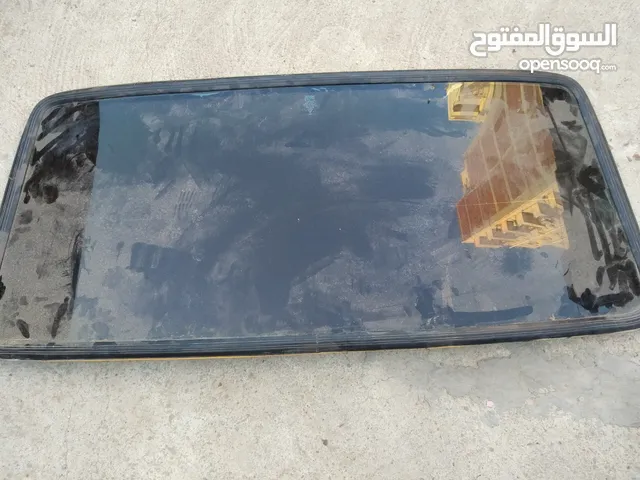 زجاج سيارة 128 خلفي