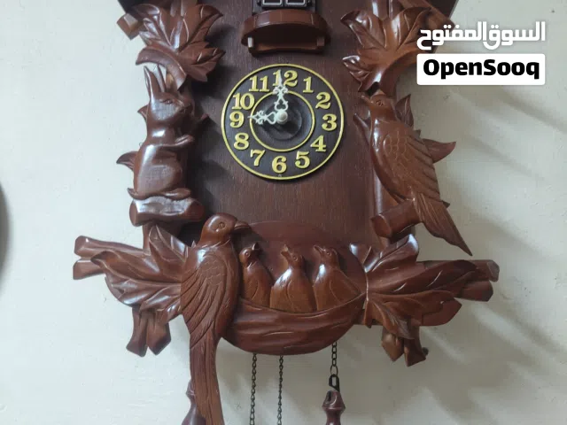 ساعة شغالة نظيفه تواصل عالواتس