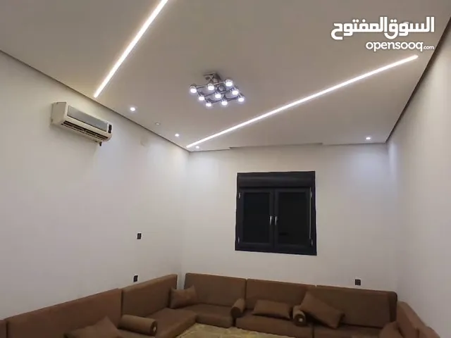 شقة كبيرة مفروشة للأجار في فينيسيا مبني شقة وحدة فقط نضام فيلا معلقة للأجار خصوصية تامة