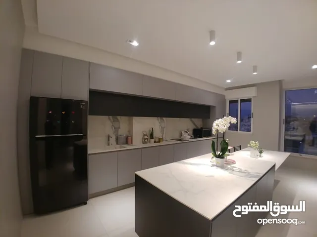 266 m2 3 Bedrooms Apartments for Sale in Amman Al-Thuheir