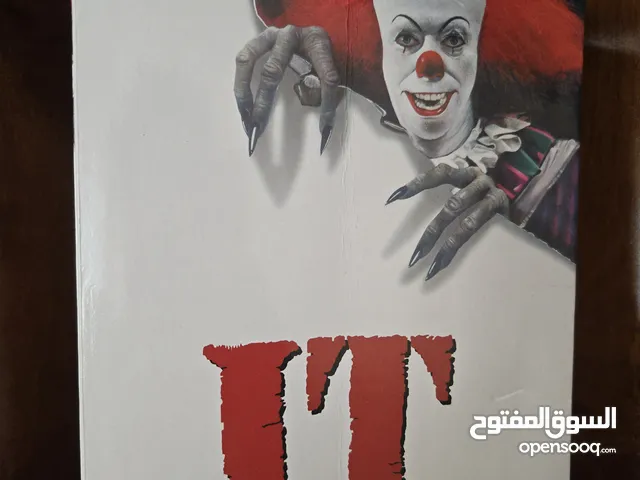 IT Pennywise 1990 Figure (NECA)