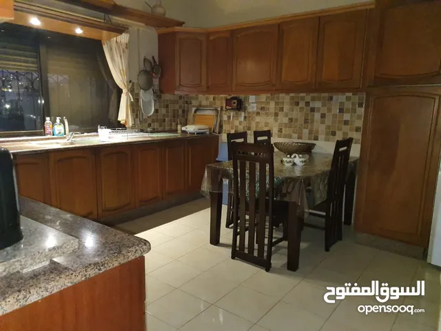 204m2 3 Bedrooms Apartments for Sale in Amman Al Rawnaq