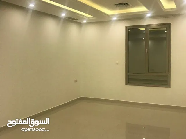 600 m2 3 Bedrooms Apartments for Rent in Al Ahmadi Wafra residential