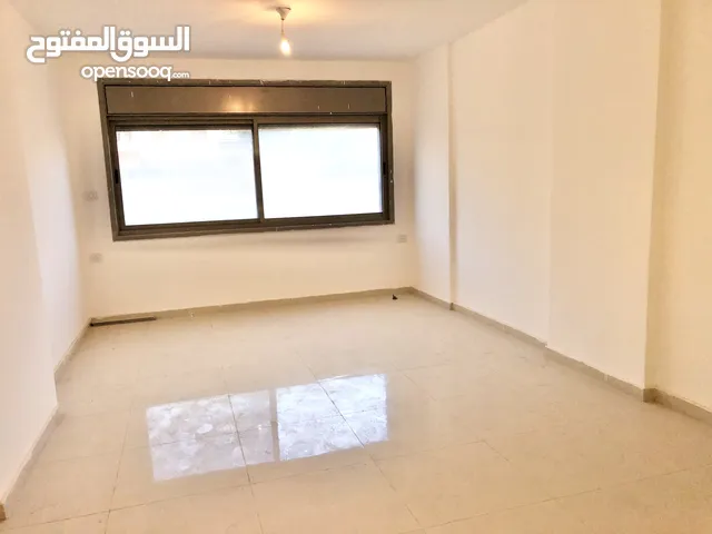 160 m2 3 Bedrooms Apartments for Sale in Ramallah and Al-Bireh Al Quds