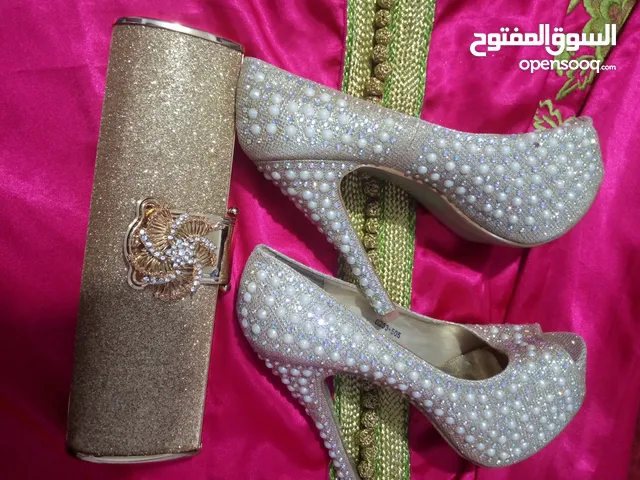Other With Heels in Ismailia