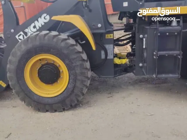 للبيع بإذن الله _لودر XCMG _ الموديل 2025 _زيرو زيرو _ مقاس 36