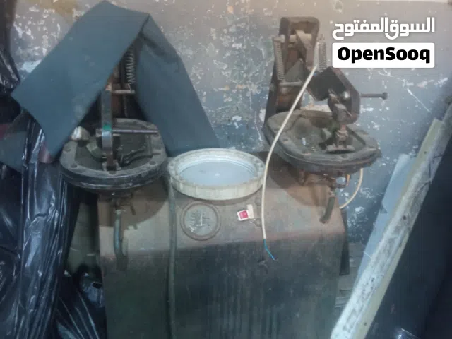 للبيع مكبس احذيه فردتين  بحاله جيده