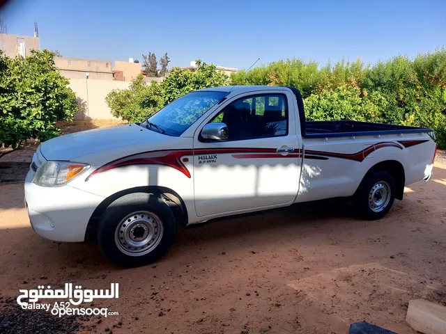 Used Toyota Hilux in Zawiya