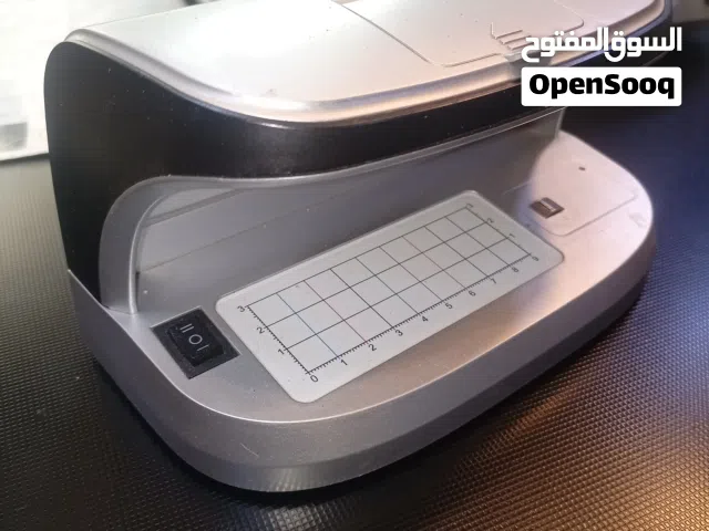 ماكينه فحص عمله بحاله ممتازه