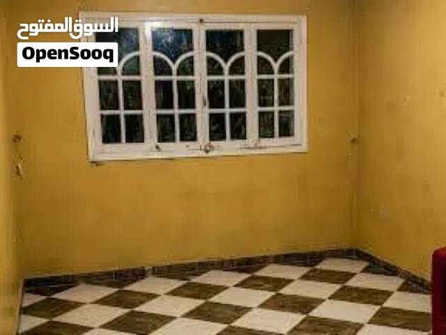 شقة اول دور بشارع الصفا والمروة متفرع من شارع مجمع المدارس