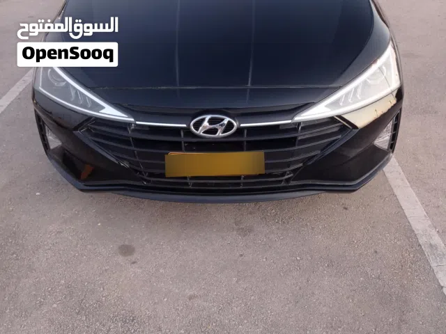 Hyundai Elantra 2020