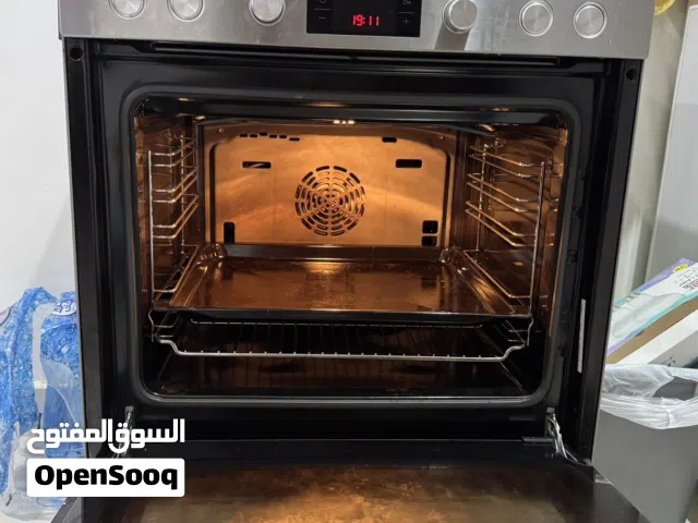 LG 20 - 24 Liters Microwave in Hawally