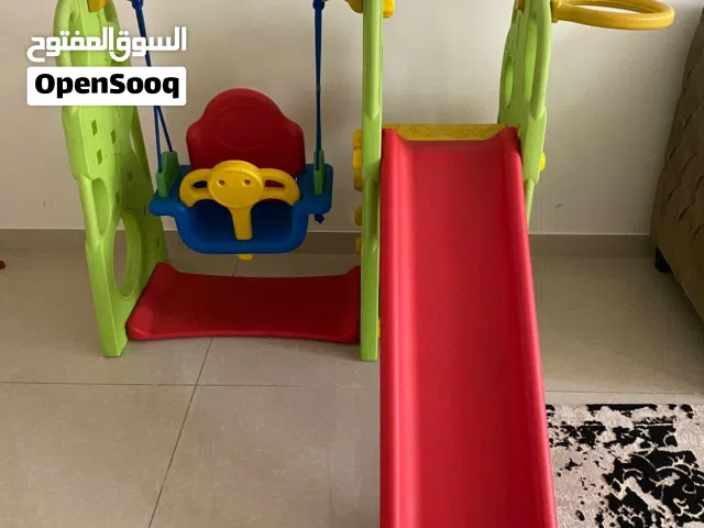 لعب اطفال صناعة كوري