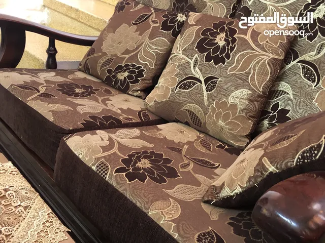 175m2 4 Bedrooms Apartments for Rent in Tulkarm Al Hay Al Janobi