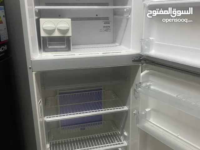 ثلاجة توشيبا سعة474لتر بحالة جيدة للبيع