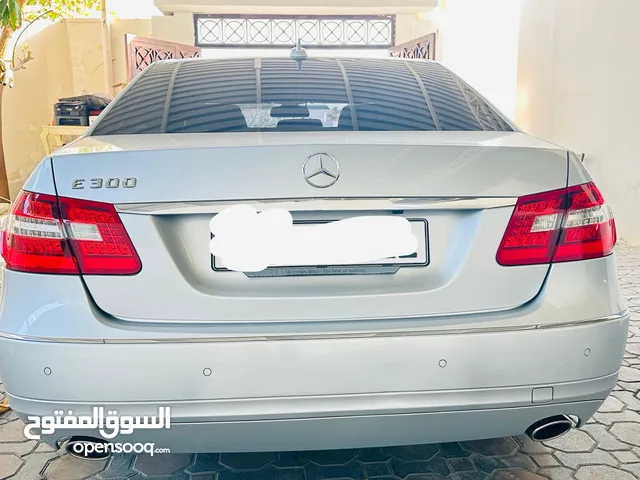 Mercedes Benz e300