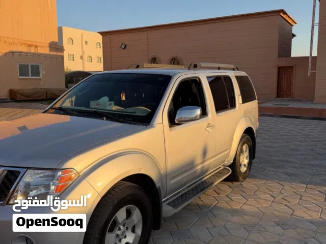 2010 نيسان باثفايندر SL