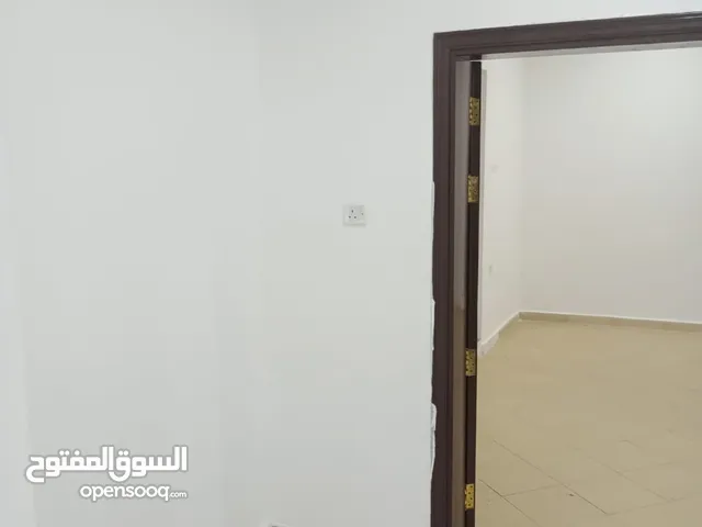 1000 m2 3 Bedrooms Apartments for Rent in Abu Dhabi Al Shawamekh