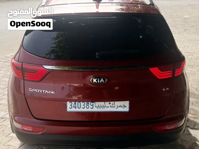 كيا سبورتاج بلون مميز