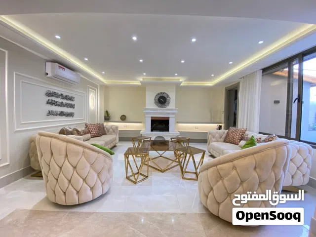 120 m2 2 Bedrooms Apartments for Rent in Amman Abdoun