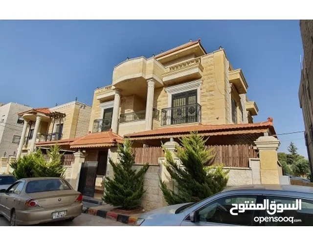 340 m2 More than 6 bedrooms Villa for Sale in Madaba Other