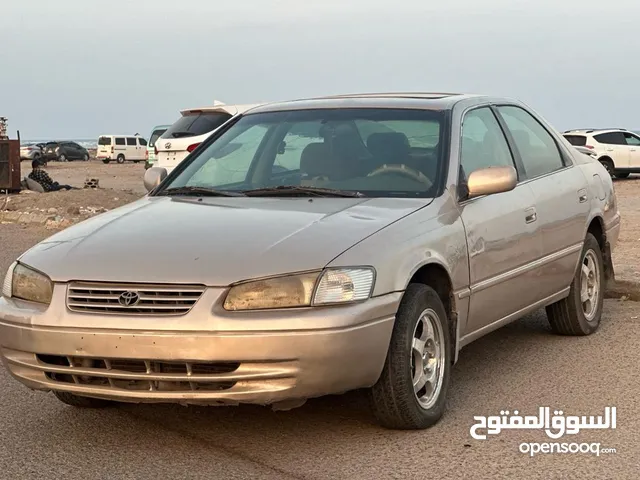 Toyota Camry 2000 in Aden