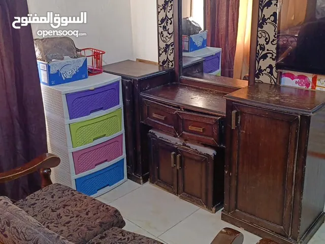 غرفة نوم للبيع خشب لاتيه بالكامل تلفون الجاردنز