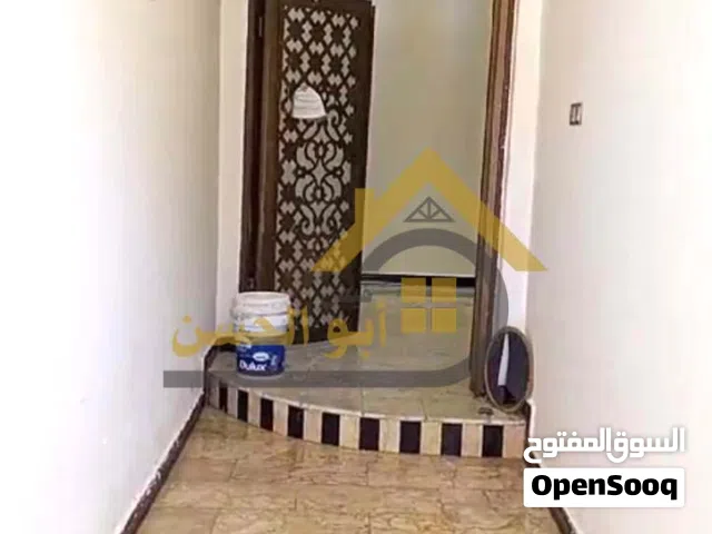 100 m2 2 Bedrooms Apartments for Rent in Basra Manawi Lajim