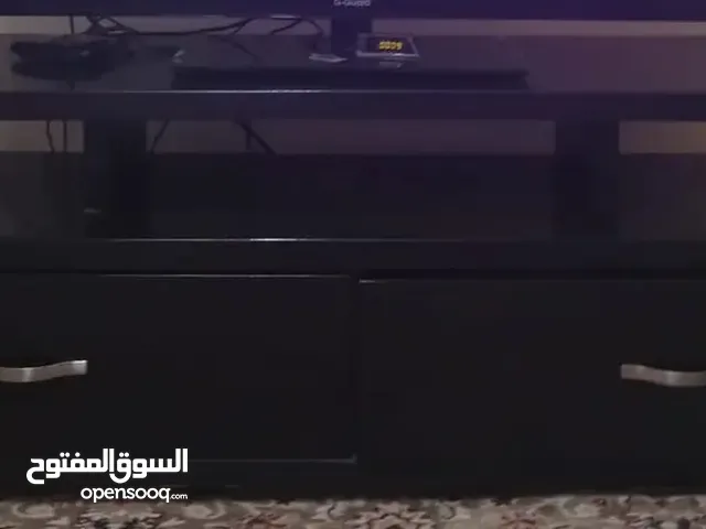 طاولة تلفزيون خشب لاتيه