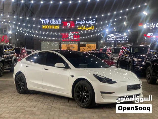 Used Tesla Model 3 in Muscat