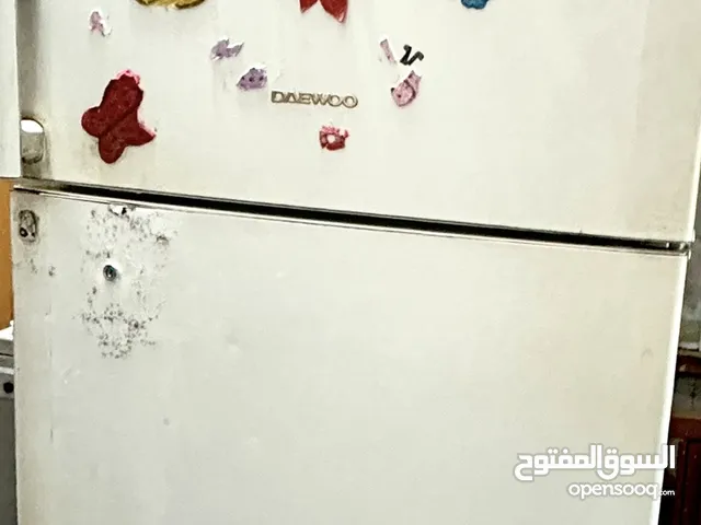 ثلاجه دايو + فريزر للبيع