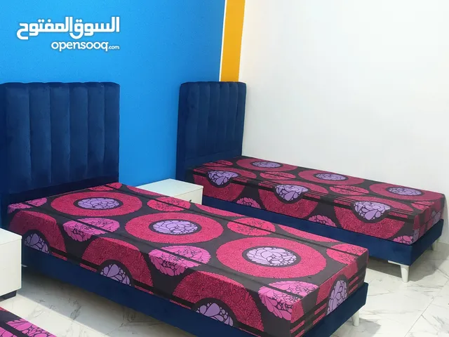 شقة مفروش للاجار فيها مكيف ونت مجاني