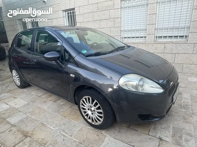 Fiat Grand Punto 2010 for Sale ‎فيات جراند بونتو 2010 بحالة ممتازة