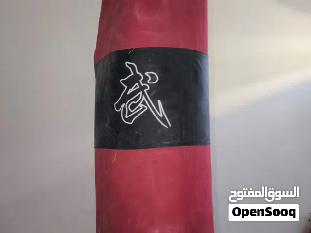 كيس ملاكمه مستخدم قليل