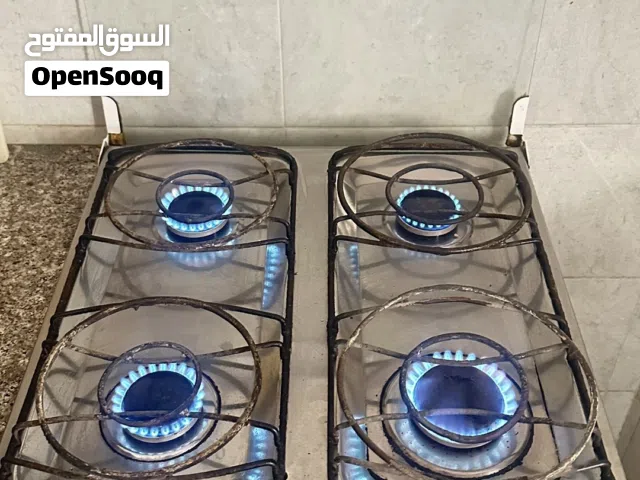 4-Burner Gas Cooking Range with no Oven – Working Condition