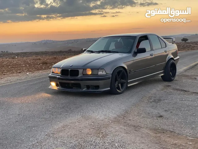 BMW 3 Series 1992 in Madaba