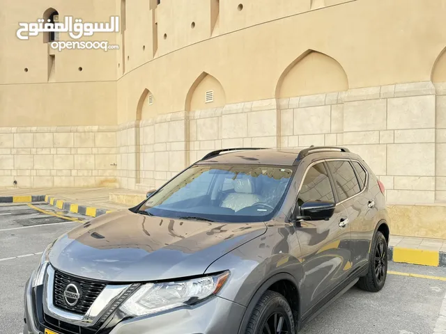 Used Nissan Rogue in Al Dakhiliya