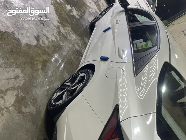 Used Hyundai Elantra in Baghdad