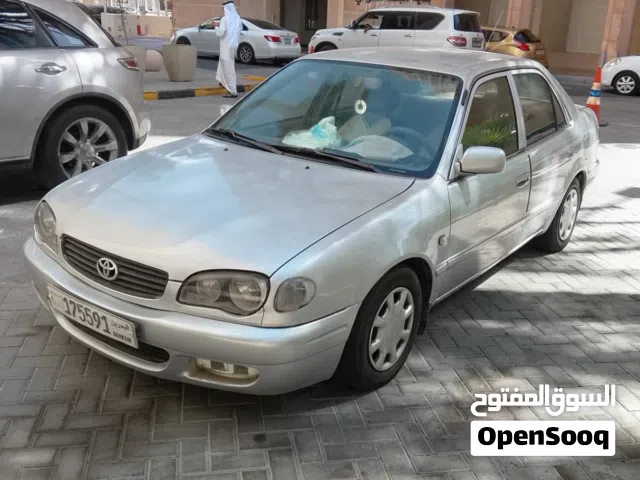 2000 تويوتا كورولا Cross