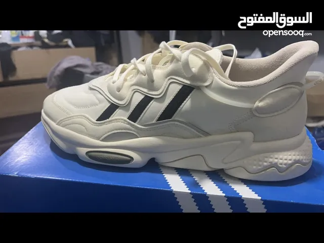 44 Sport Shoes in Al Jahra