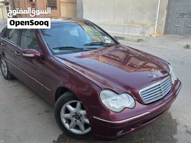 مرسيدس c200