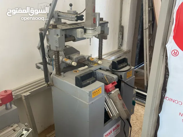 ورشة متكاملة لألمينيوم ويو بي في سي للبيع