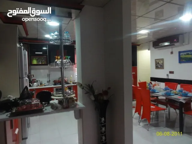 شقة في مجمع شاري شنيار في بكراجو عوال السليمانية مؤثثة او بدون اثاث