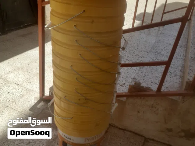 متوفر 10 سطول نطاف كما في الصور المكان طرابلس